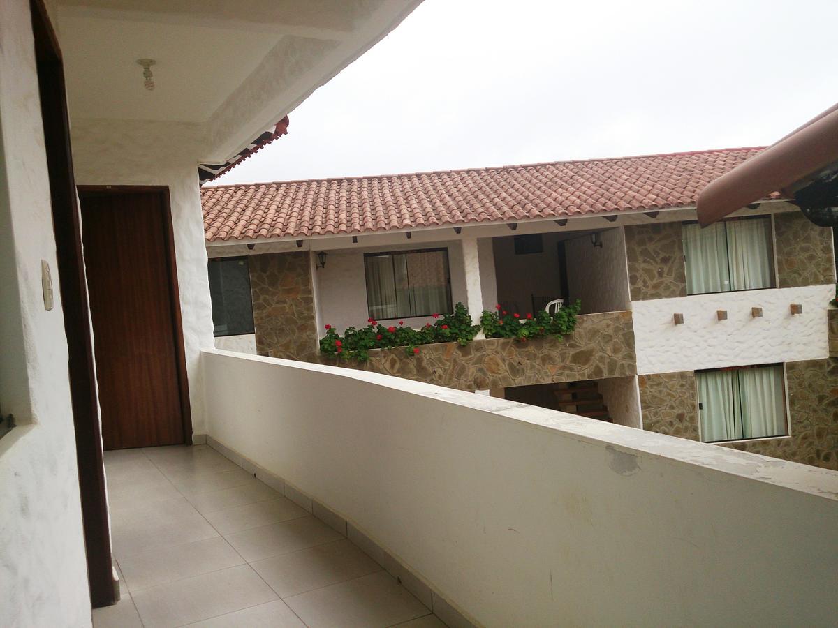 Plaza Pueblo Hotel Vallegrande Bagian luar foto